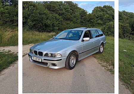 BMW 528i A Touring -