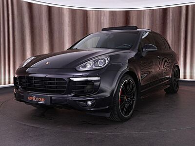 Porsche Cayenne 4.2 D S automatik |panoramic roof|tow ba