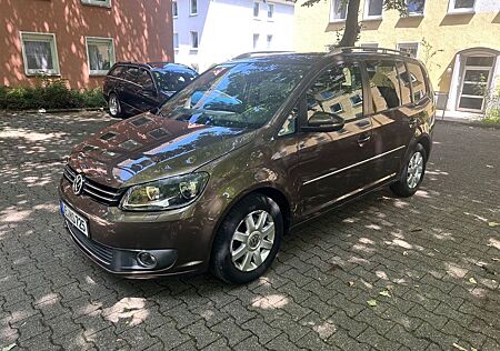 VW Touran Volkswagen 2.0 TDI DSG Highline Highline