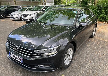 VW Passat Volkswagen Lim. Business