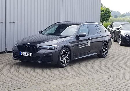 BMW 530e Touring M Sport Head-Up AHK Memory H&K HiFi