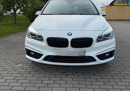 BMW 2er 218 Gran Tourer 218d Sport Line Sport Line