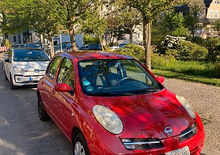 Nissan Micra Acenta. Automatik. Klima.