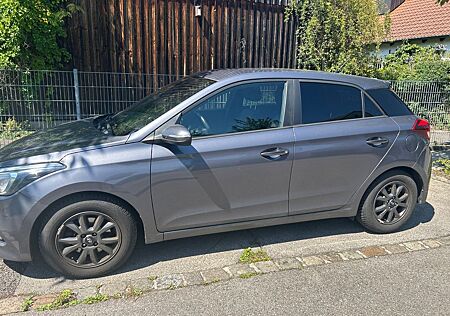 Hyundai i20 1.0 T-GDI 74kW blue Active Classic Activ...