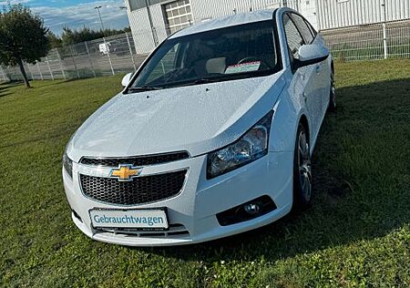 Chevrolet Cruze gebraucht kaufen Chevrolet Cruze 1.8 LTZ AT Benziner