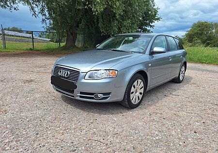 Audi A4 1.8 T Avant -