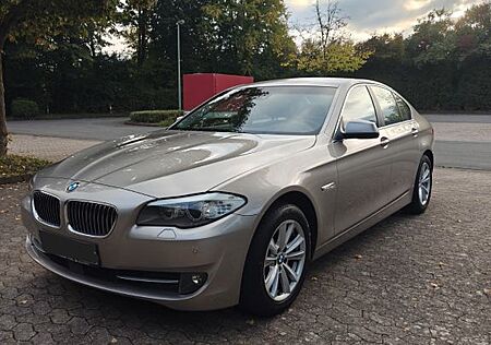 BMW 528i Limousine