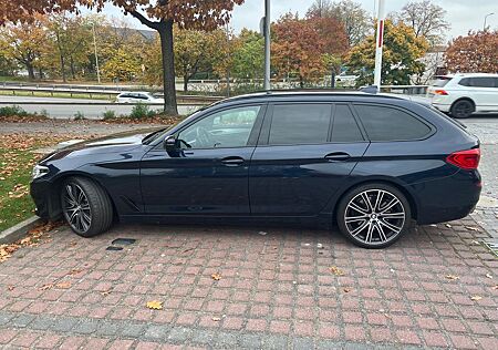 BMW 540d xDrive Touring A -