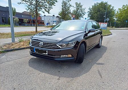 VW Passat Variant Volkswagen 2.0 TDI SCR DSG Comfortline V...