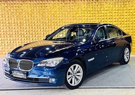 BMW 750i xDrive*Kamera*SHZ*Bi-Xenon*Standheizung*NAV