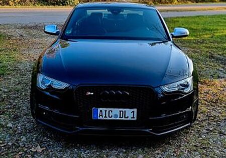 Audi S5 3.0 TFSI S tronic quattro -