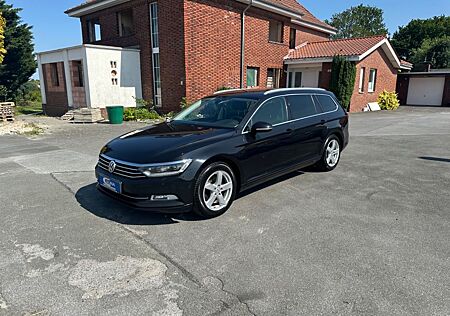 VW Passat Variant Volkswagen Comfortl/DSG/LED/AHK/Alu/Navi