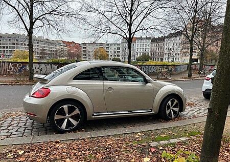 VW Beetle Volkswagen 2.0 TSI DSG Sport Sport