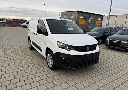 Peugeot Partner Premium 131PS AUTOMATIK/KAMERA/TÜV 10-26