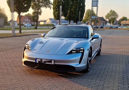 Porsche Taycan 4S SportChrono,Bose, Approved Garantie.