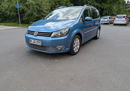 VW Touran Volkswagen 1.4 TSI 103kW -