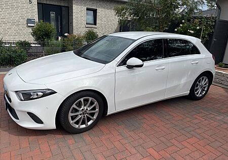 Mercedes-Benz A 180 - Progressive - Allwetterreifen
