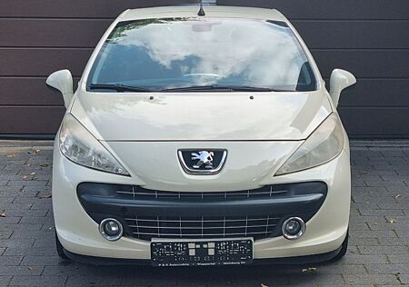 Peugeot 207 CC Cabrio-Coupe Filou