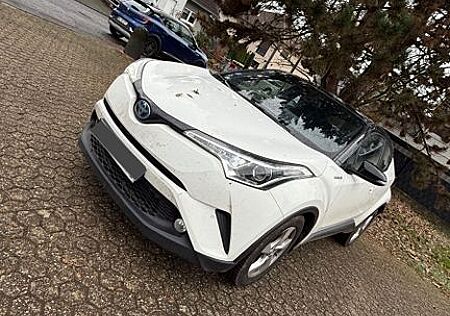 Toyota C-HR 2.0-l-VVT-i Plug-In Hybri GR SPORT Edit...