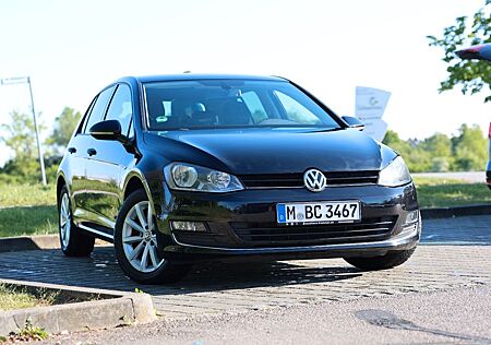 VW Golf Volkswagen 1.4 TSI BMT LOUNGE Scheckheftgepflegt!!!
