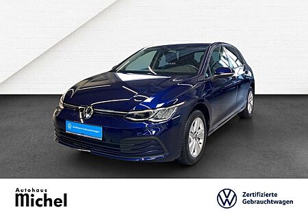 VW Golf Volkswagen VIII 2.0 TDI DSG Life LED TravelAssist Navi