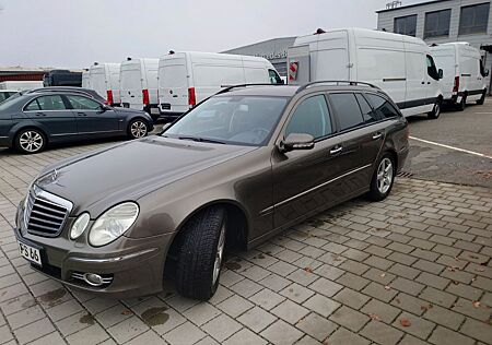 Mercedes-Benz E 280 E 280T AVANTGARDE Memory, Belüftete Sitze Leder