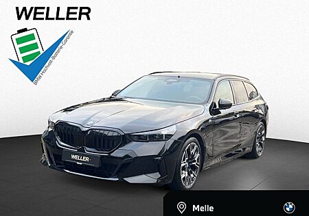 BMW 530e Touring M-Sport Pro AHK HK DAPro Memory 20"