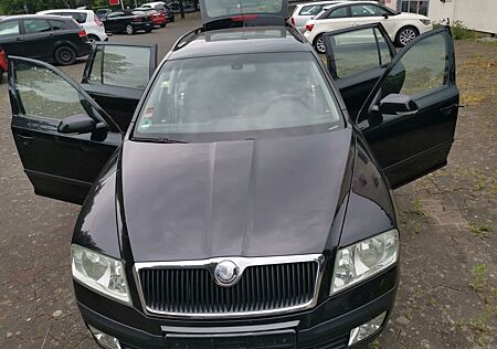 Skoda Octavia 1.2 TSI Green tec Elegance Combi Ele...