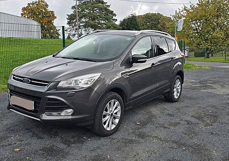 Ford Kuga 2,0 TDCi 4x4 132kW Titanium PowerShift ...
