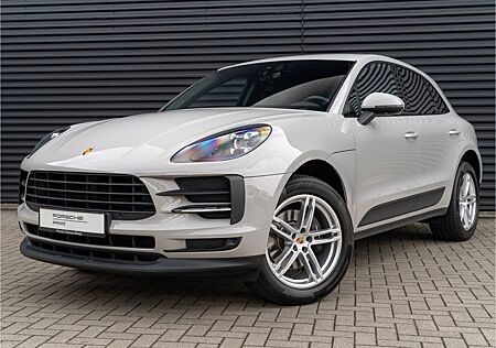 Porsche Macan BOSE Apple CarPLay PASM uvm.