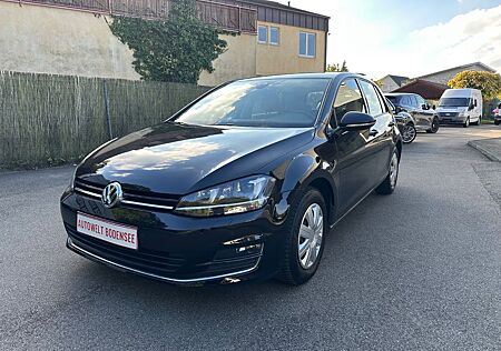 VW Golf Volkswagen VII Lim. Highline Automatik 1 Hand