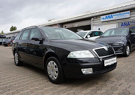 Skoda Octavia Combi 1.6 Ambiente *KLIMAAUTOMATIK*PDC*