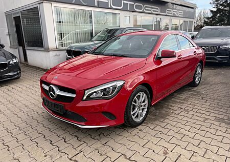 Mercedes-Benz CLA 200 Coupe|1.Hand|Top-Zustand|orig.24 tkm|LED