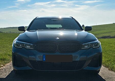 BMW M340d xDrive M-Sportsitze Standhzg AHK Laser PA