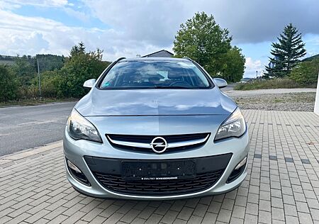 Opel Astra J Sports Tourer Style Navi/Sitzh/Lenkh/PDC