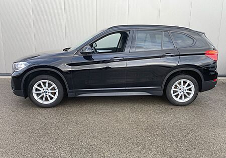 BMW X1 1.8d sDrive *AHK*PDC*DAB*Navi