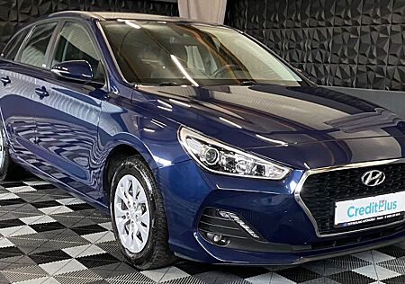 Hyundai i30 cw Select, Tempomat, Klima, Spurassistent