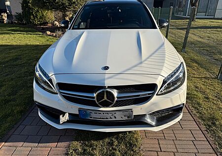 Mercedes-Benz C 63 AMG Mercedes-AMG C 63 T Mercedes-AMG