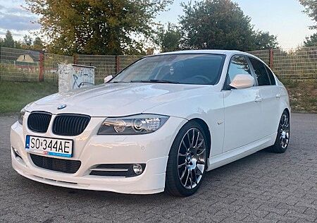 BMW 335i - 53000 km- AUT - Lim. - N55