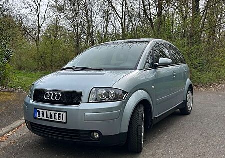 Audi A2 1.4 -