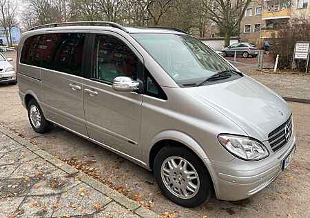 Mercedes-Benz Viano 2.2 CDI Kompakt Leder 7 Sitze TV Navi AHK