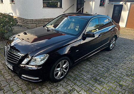 Mercedes-Benz E 200 CDI BlueEFFICIENCY AVANTGARDE