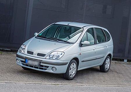 Renault Megane Classic 1.6 16V