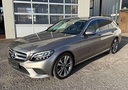 Mercedes-Benz C 180 T AVANTGARDE / LED / RFK