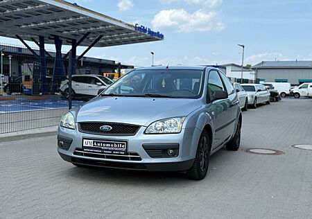 Ford Focus 1.6 Lim. Trend *KLIMA*ALLWETTER*TEMPOMAT*
