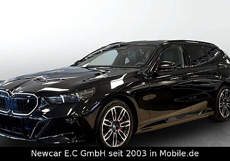 BMW i5 xDrive40 Touring*M Sport Pro*DrivAss*ParkAss