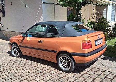 VW Golf Volkswagen 1.8 Cabrio