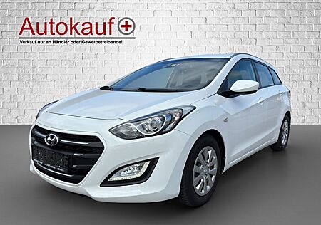 Hyundai i30 cw blue Classic | Klimaautomatik