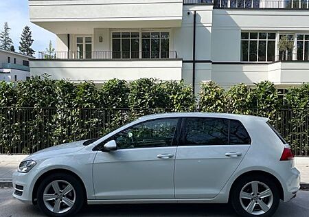 VW Golf Volkswagen 2.0 TDI DSG Vollleder Sportsitze