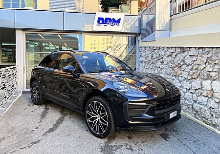 Porsche Macan T